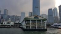 Hong Kong Island, storico imbarco sul Victoria Harbour